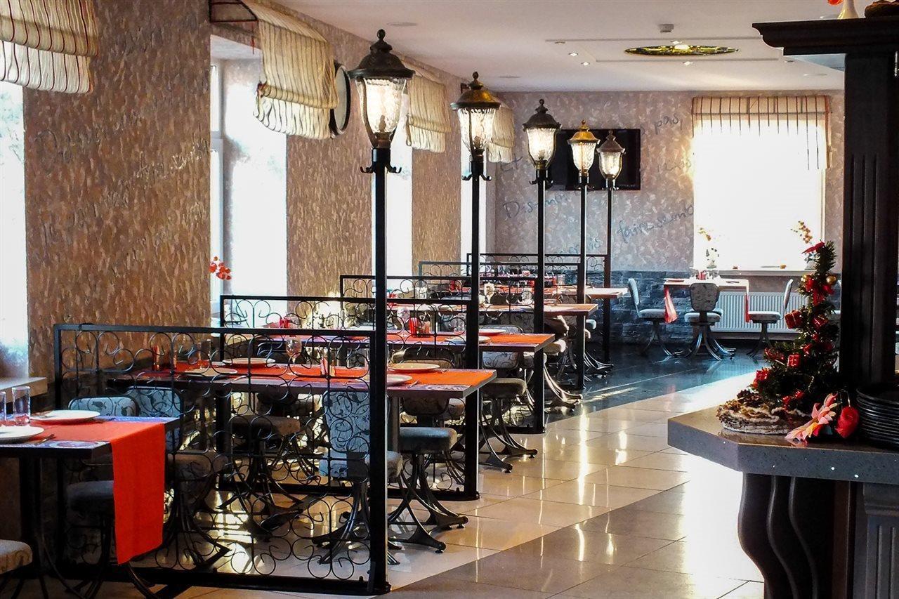 Apalenis Hotel Riga Esterno foto